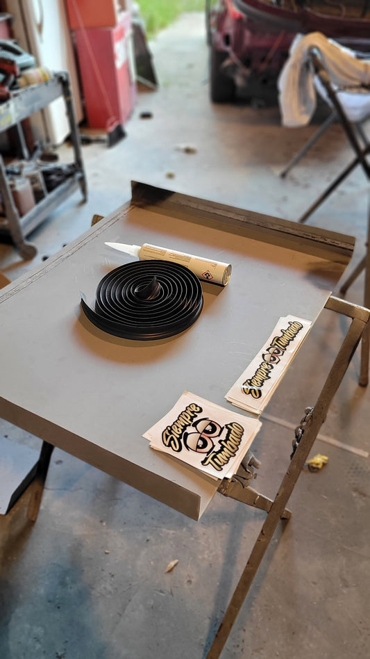 Titan Window Install Kitl- includes Drain Pan, Gasket(Rubber Molding), and Urethane